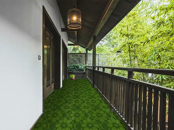 Balcony with 3D Embossed Artificial Turf Flooring