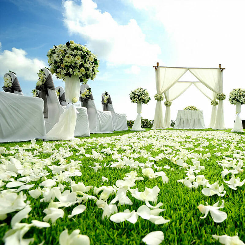 Outdoor Wedding with Artificial Grass