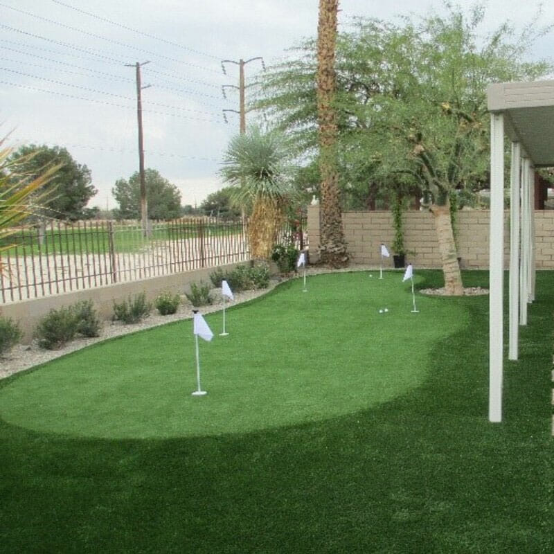 Transforming Your Cottage into an Outdoor Paradise with Artificial Grass