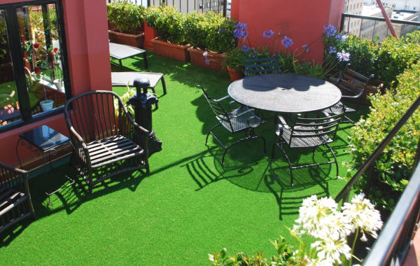 Creating a mood with artificial grass color and texture